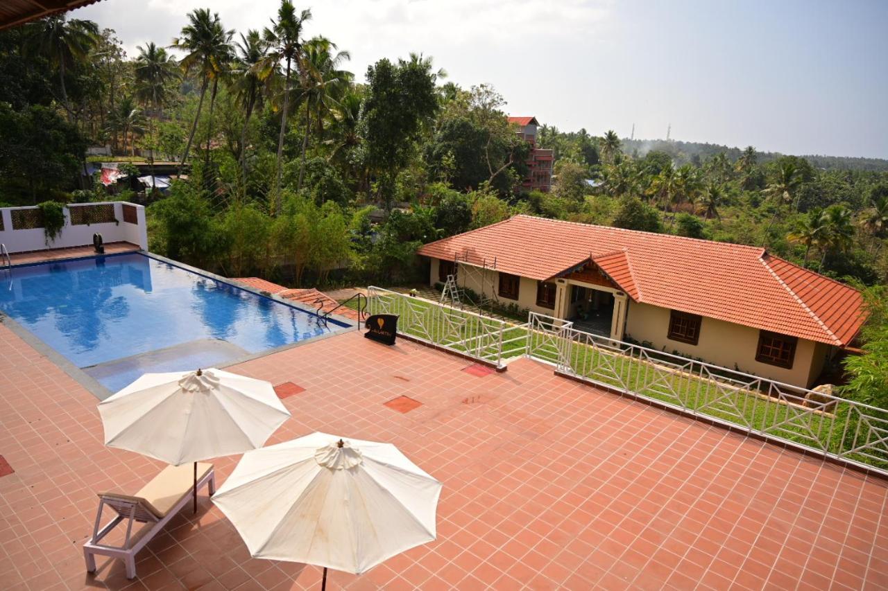 Aadisaktthi Leisure Resort, Kovalam Thiruvananthapuram Екстериор снимка