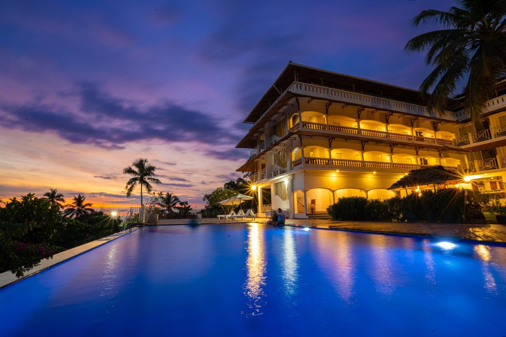 Aadisaktthi Leisure Resort, Kovalam Thiruvananthapuram Екстериор снимка